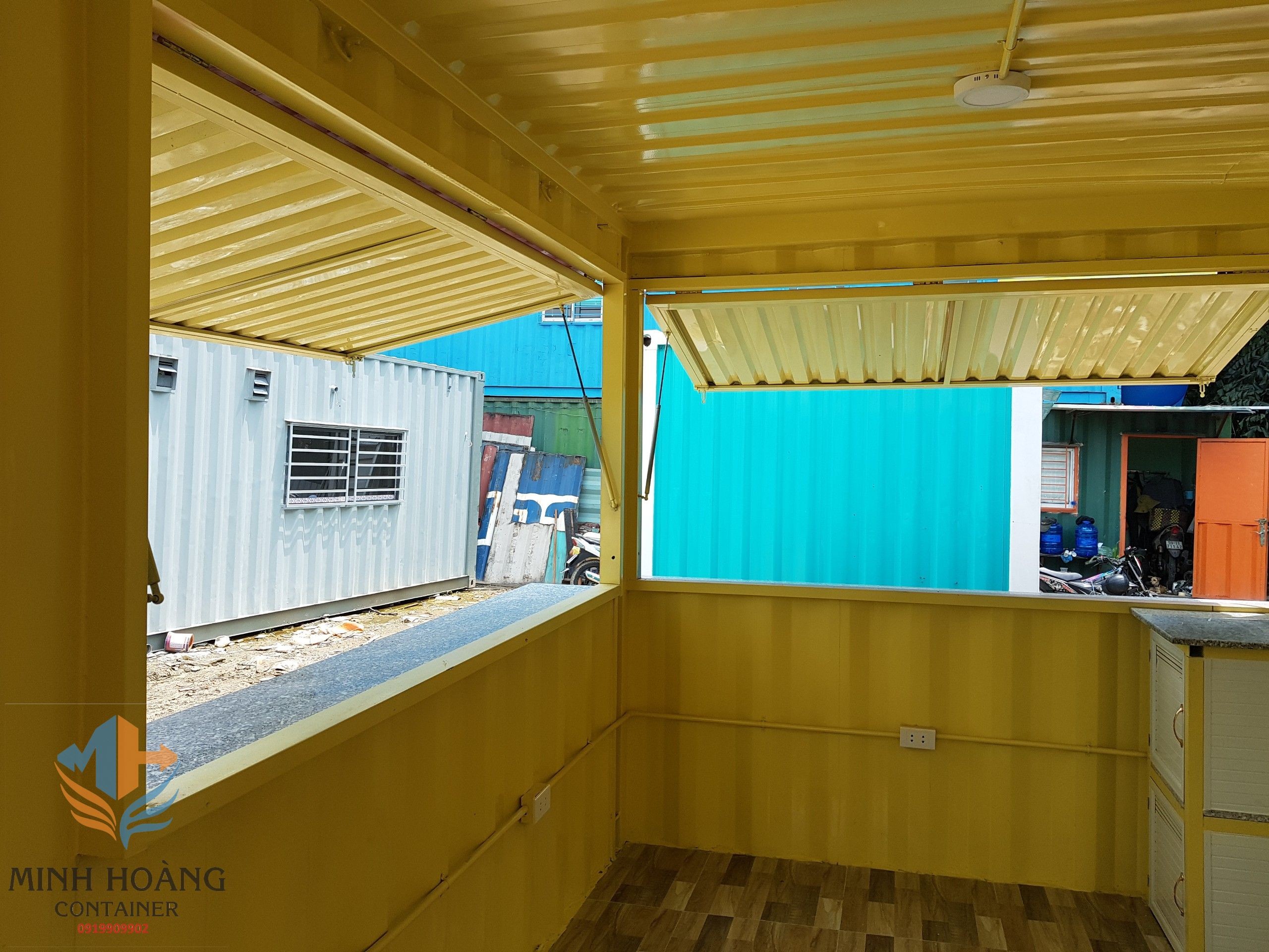 Container Cafe 10 Feet Giá Rẻ Cho Bạn Trẻ Khởi Nghiệp